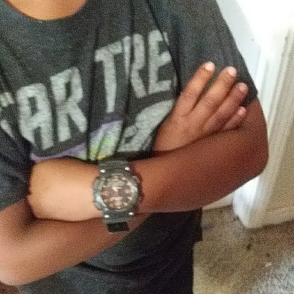 Athletic Casio watch - Picture 3 of 3